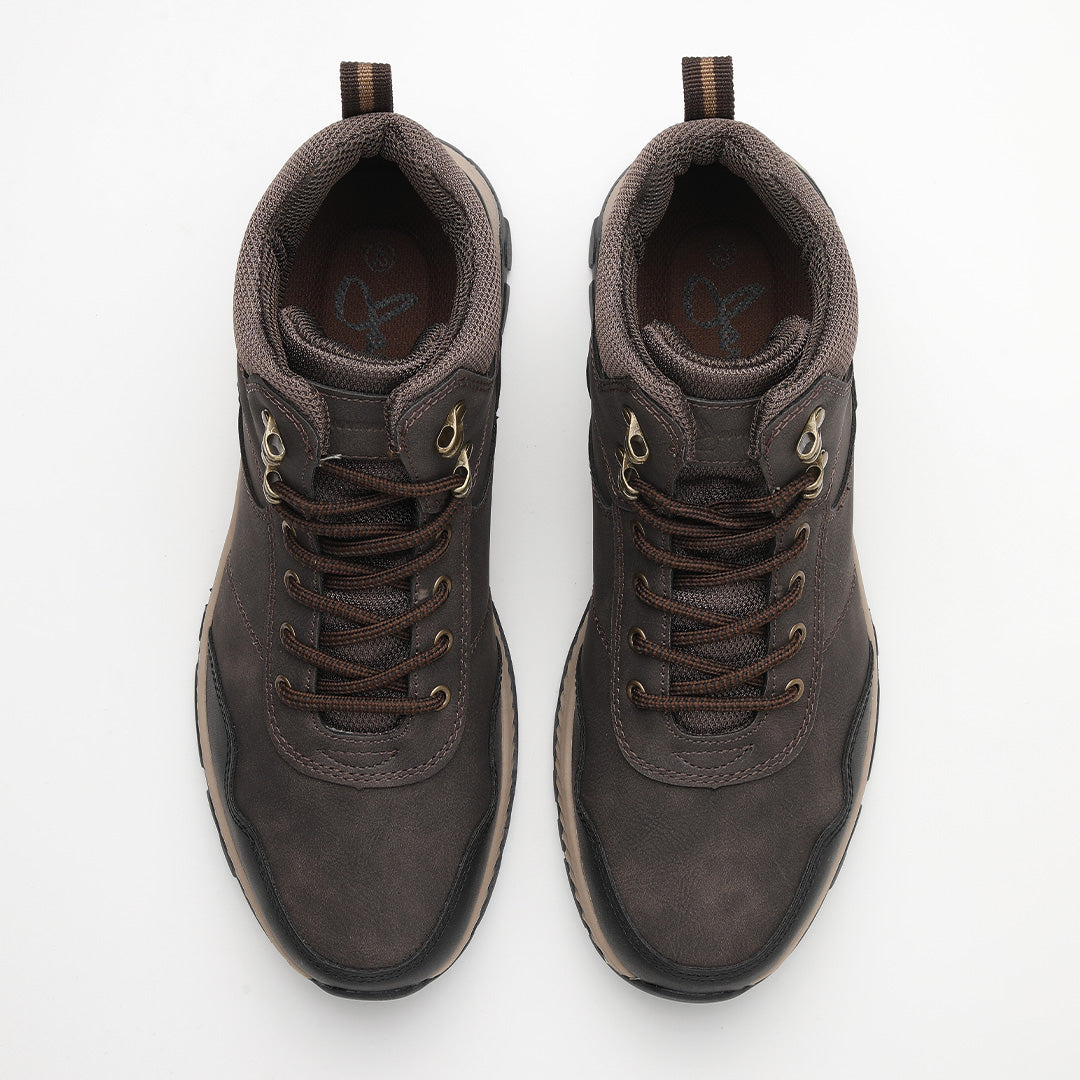 Botin outdoor Caddo cafe claro