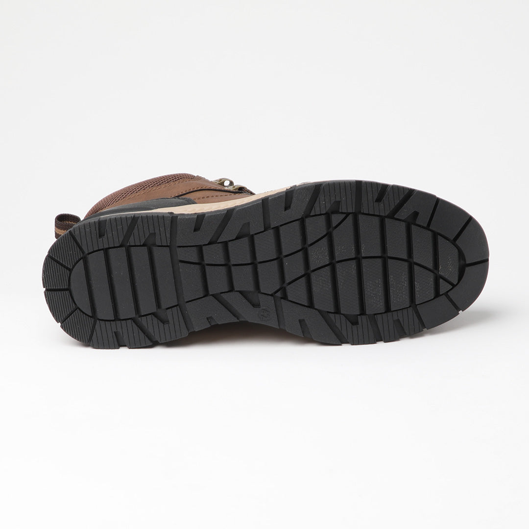 Botin outdoor Caddo cafe claro
