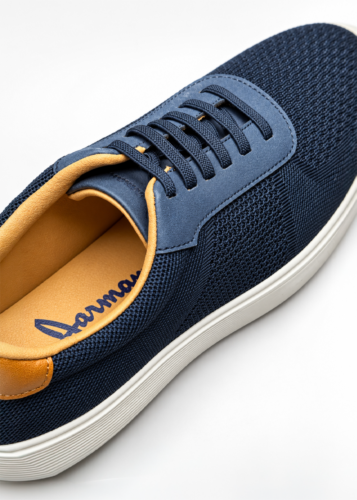 Zapatilla Leland color azul marino