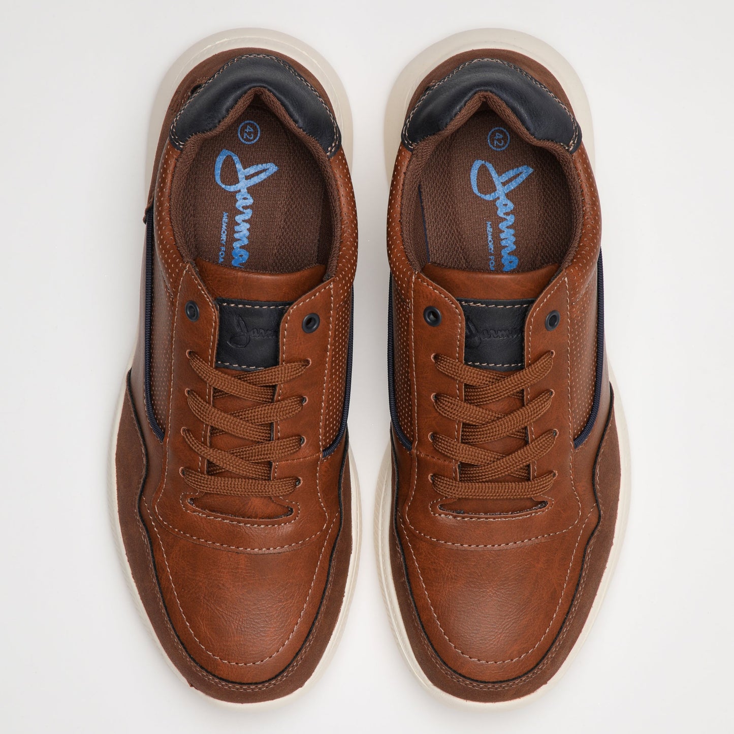Zapatilla Tigris color café