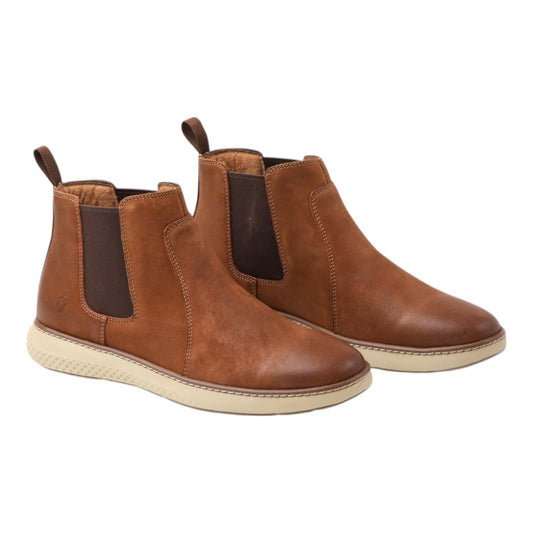 Botin de cuero color beige para hombre vista ambos zapatos