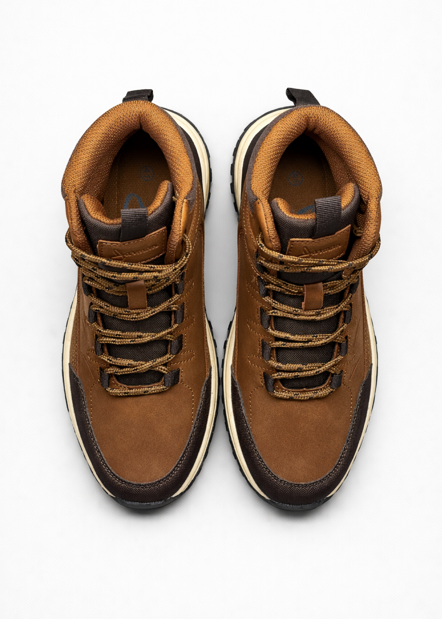 Botín Outdoor Briggs color café claro