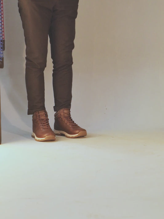Botin Havasu cafe khaki