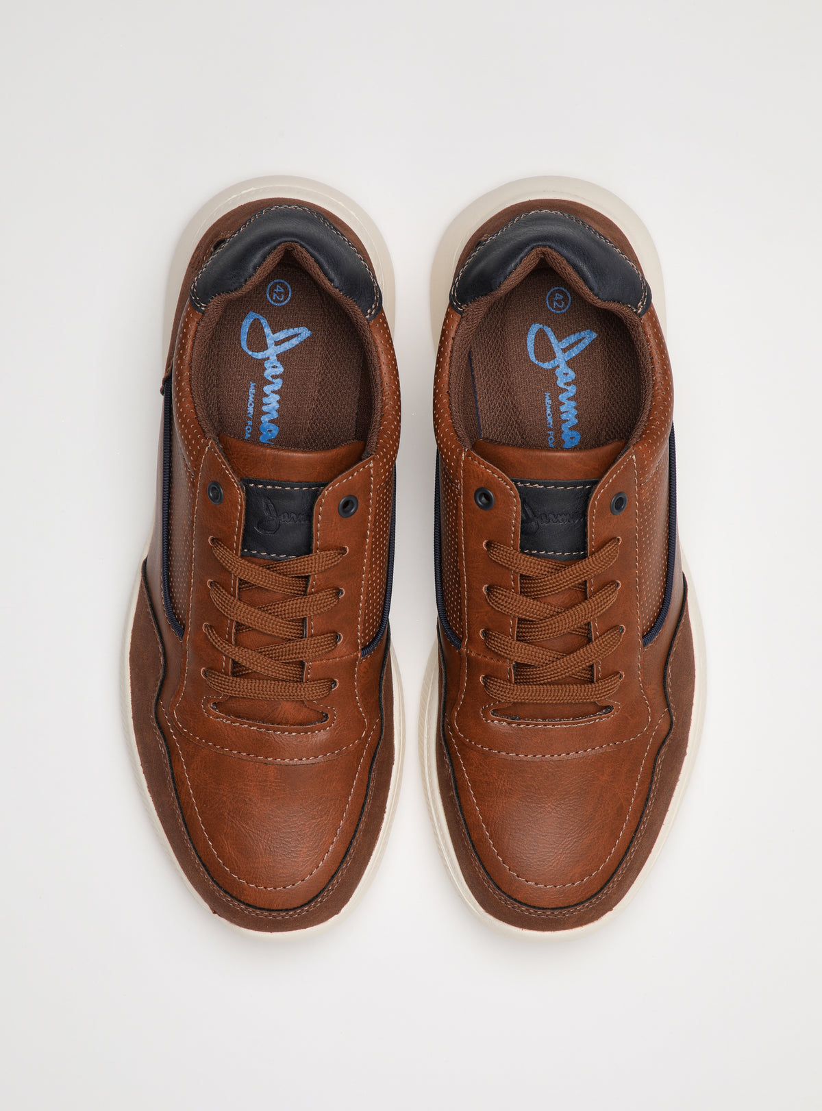Zapato Tigris color café